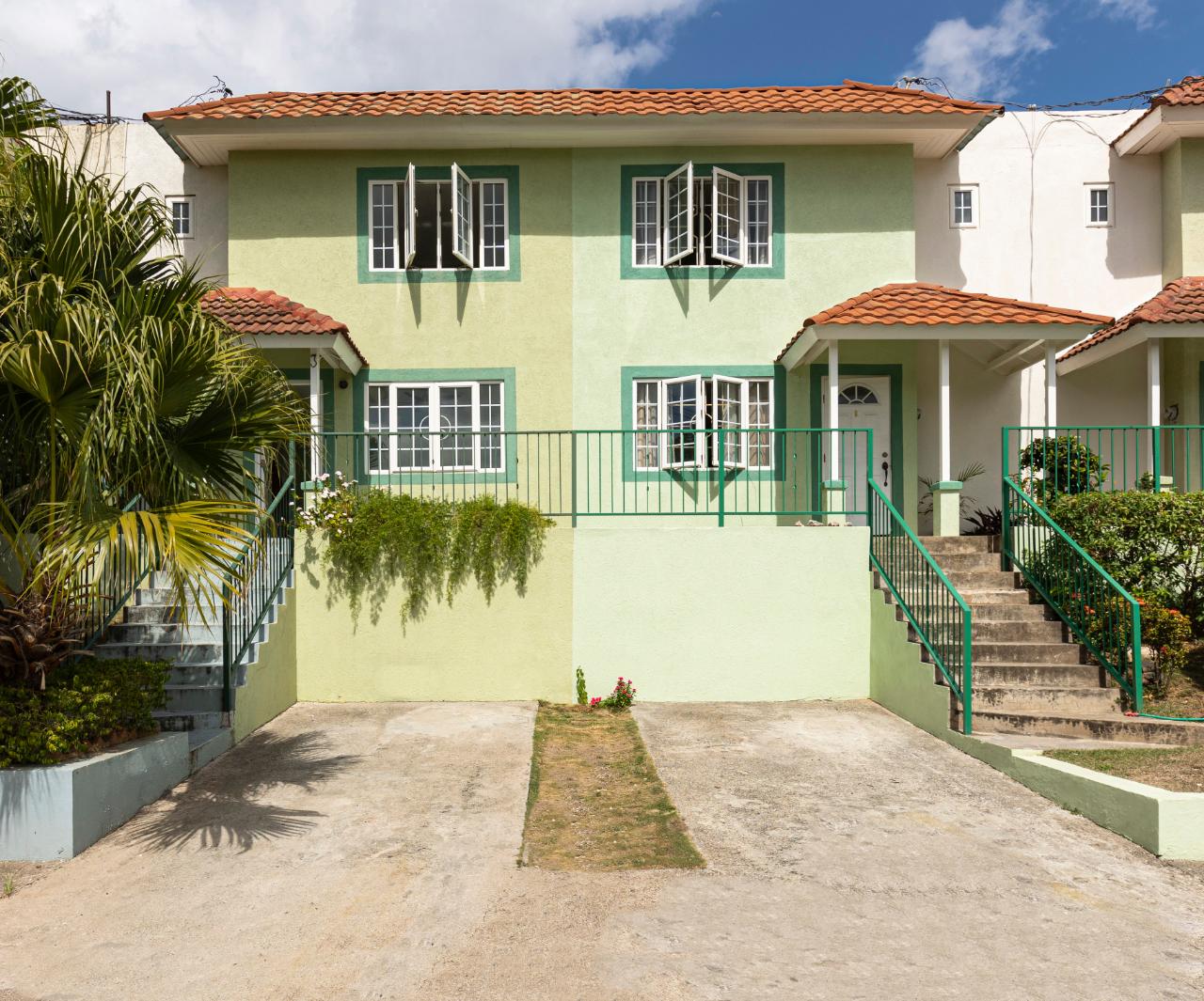 Townhouse for Rent   Kingston 6
