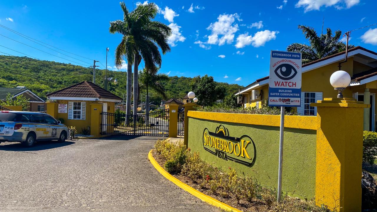 House for Sale   STONEBROOK VISTA