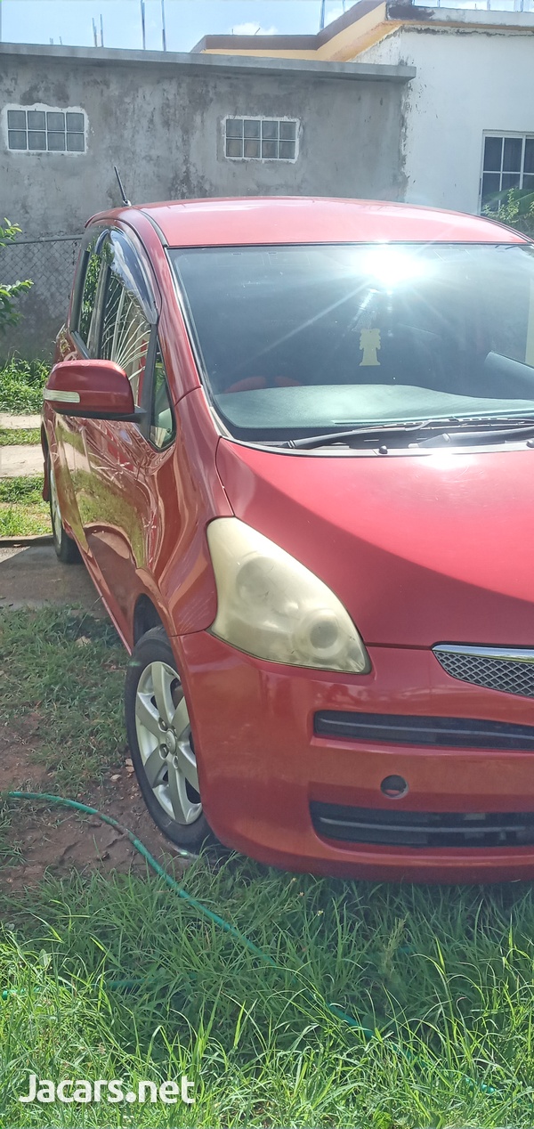 Toyota Ractis 1,5L 2008
