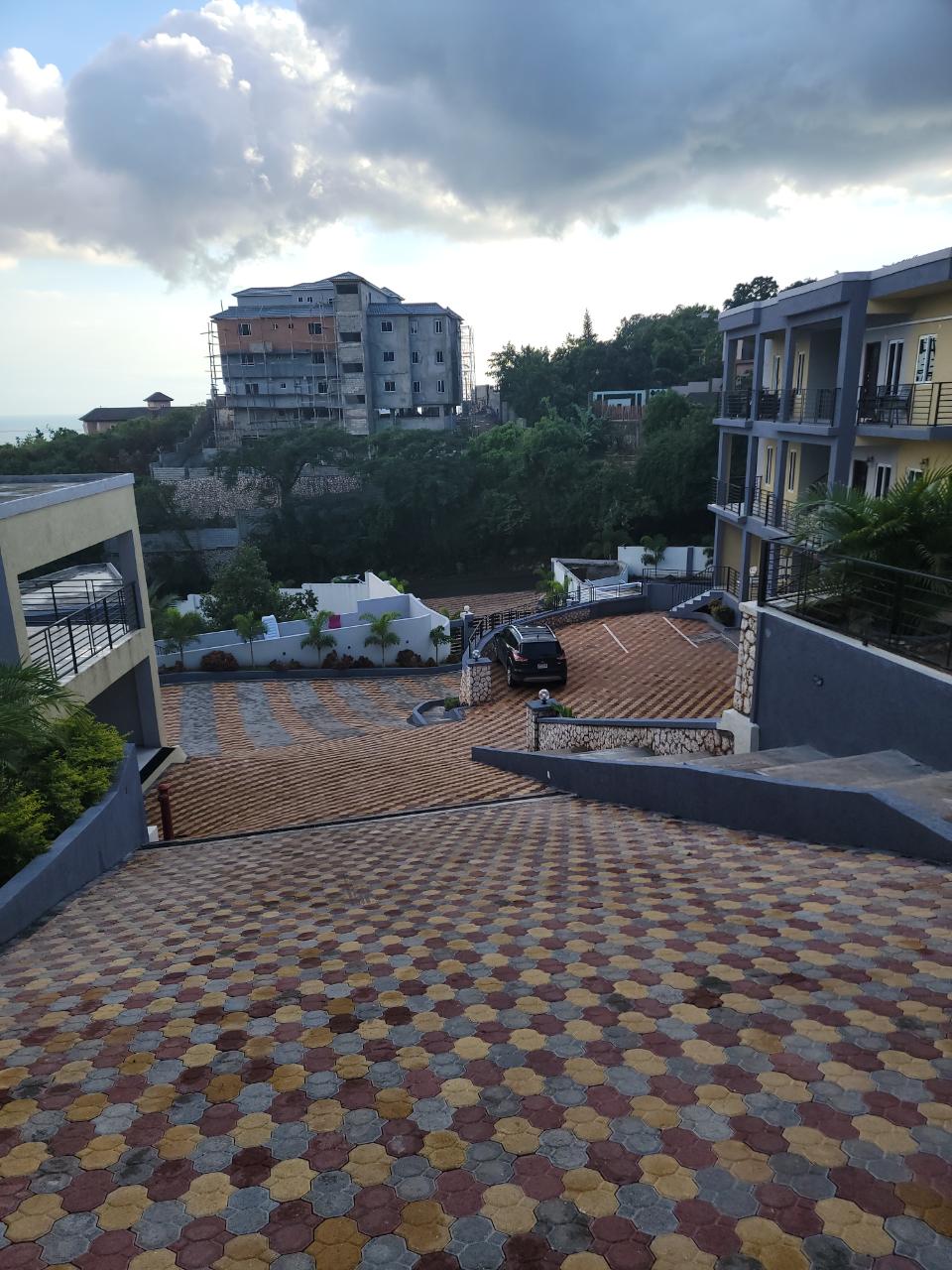 Apartment for Sale   Kingston 19