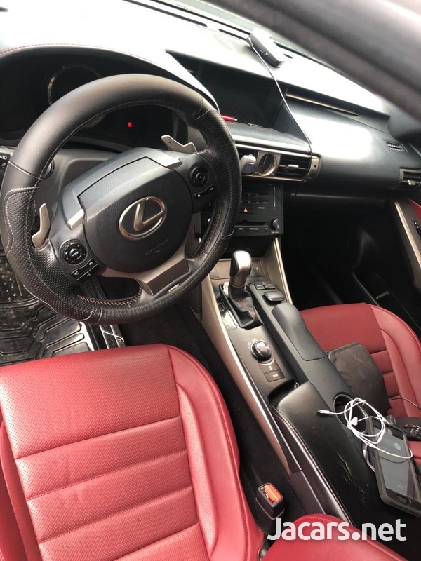 Lexus IS 2,5L 2014
