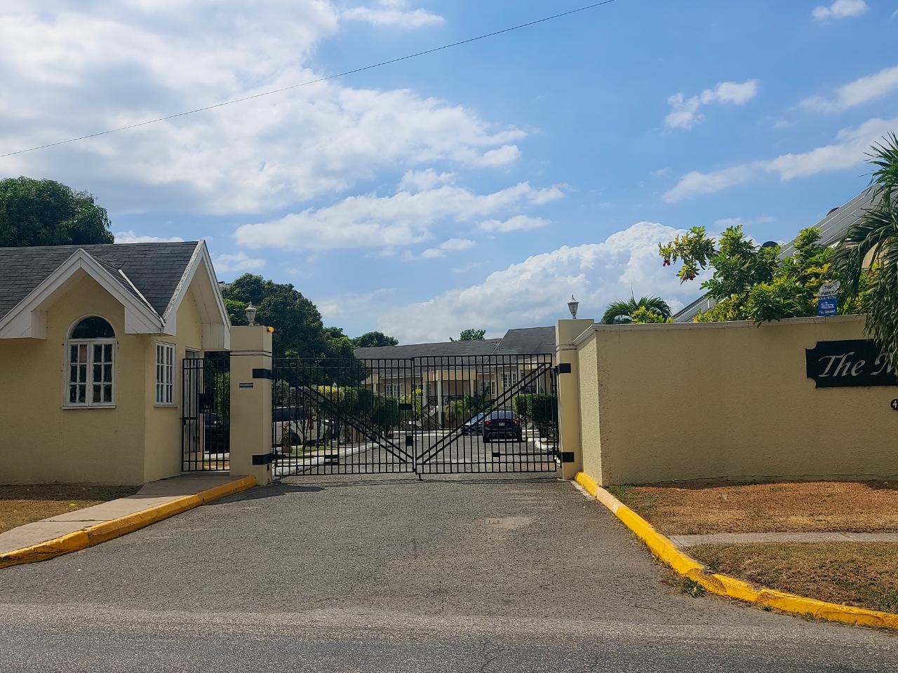 Apartment for Rent   Kingston 8