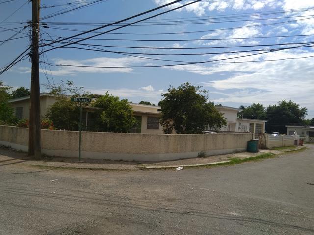 House for Sale   Kingston 3