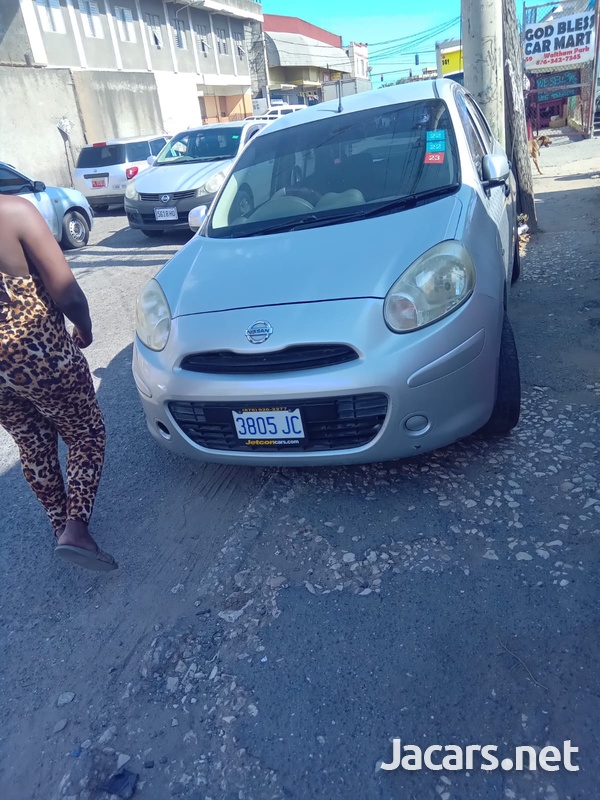 Nissan March 1,3L 2013