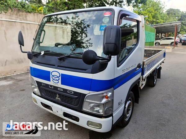 Mitsubishi Canter 3,0L 2011