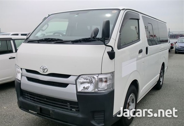 Toyota Hiace 2,0L 2015