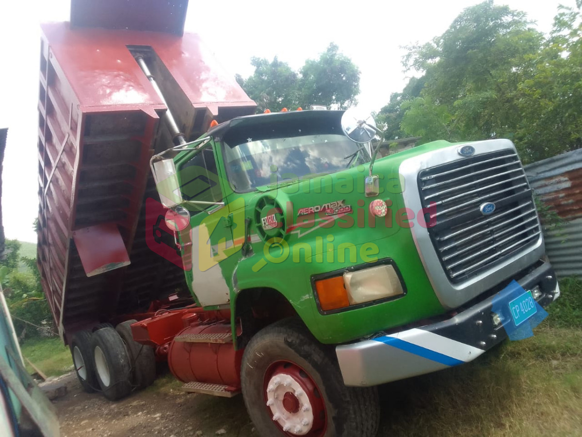 For Sale: 1990 Ford Aeromax