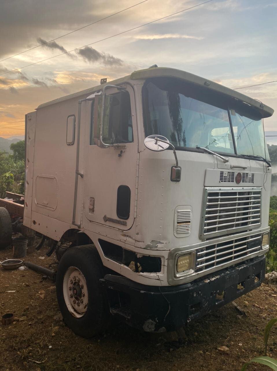 For Sale: 1992 International Setback NO ENGINE