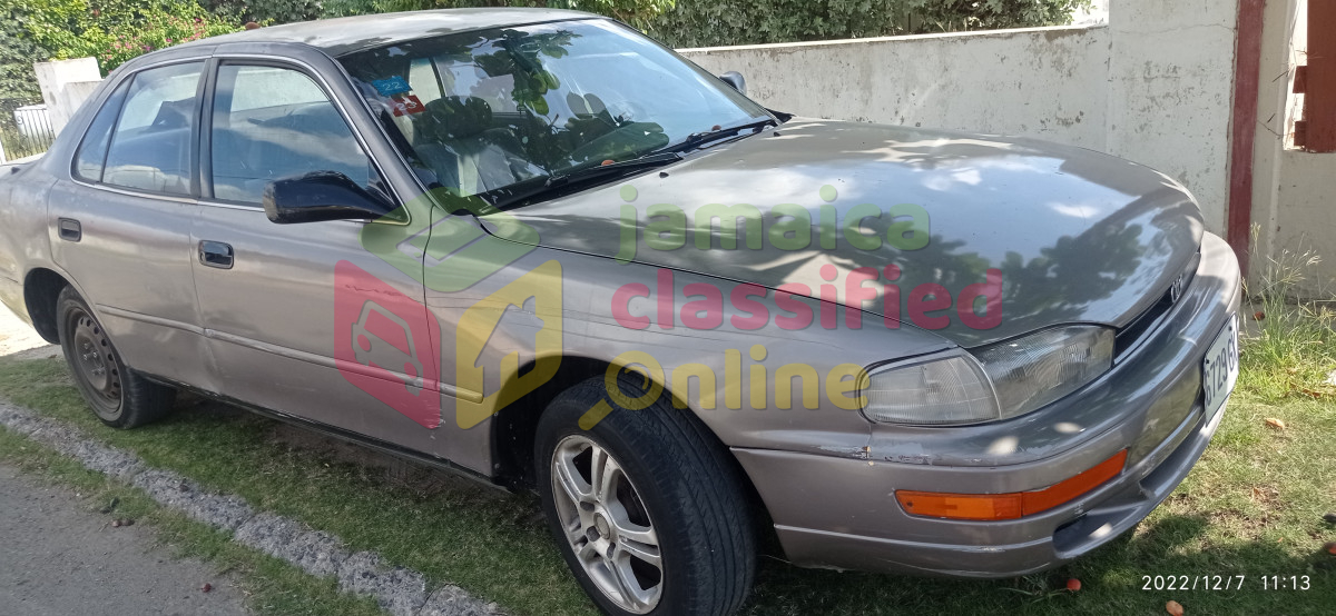 For Sale: 1993 Toyota Camry