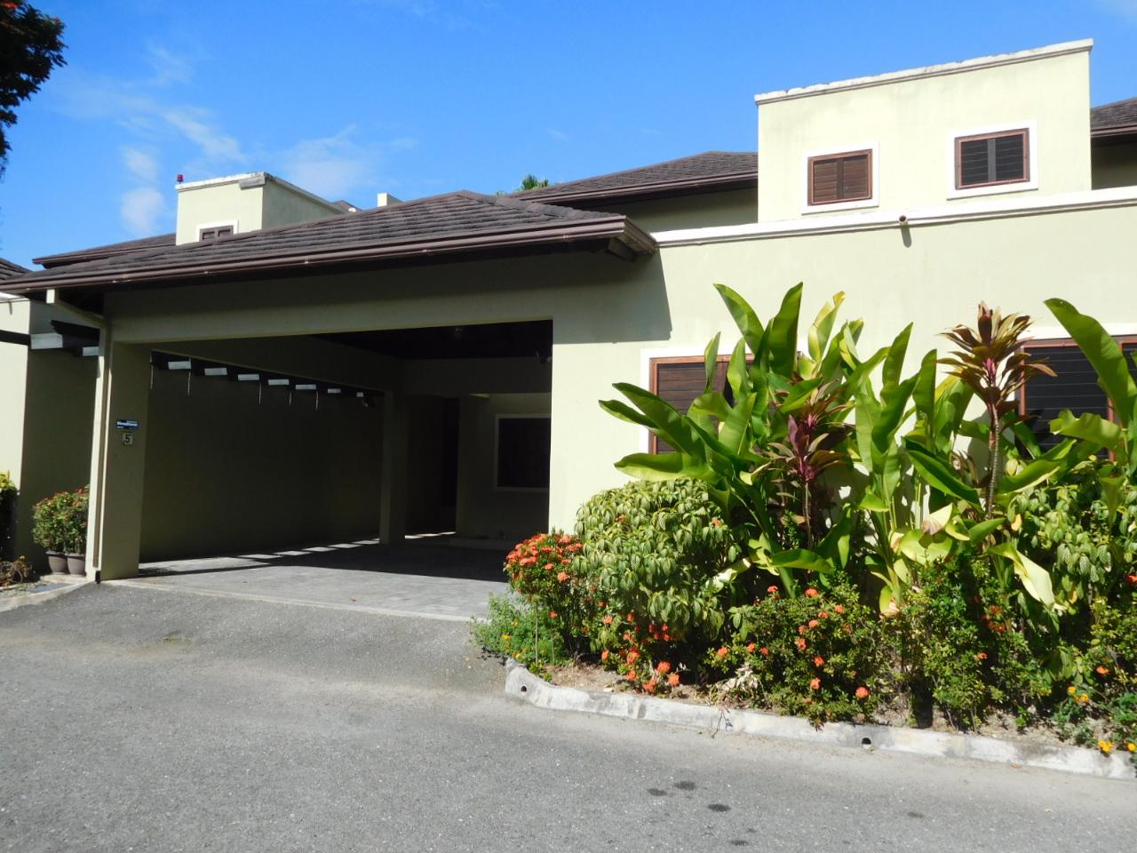 Townhouse for Rent   Kingston 6