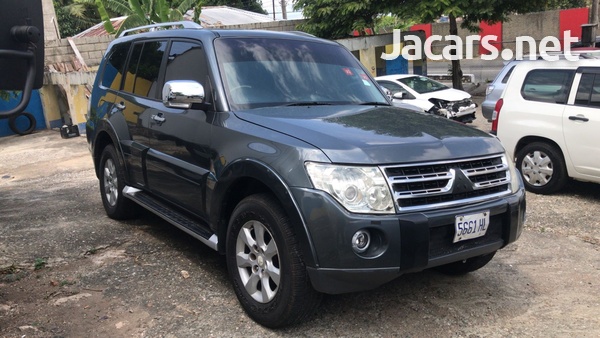 Mitsubishi Pajero 2,8L 2010