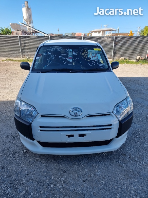 Toyota Probox 1,5L 2017