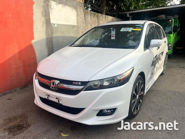 Honda Stream 1,8L 2015