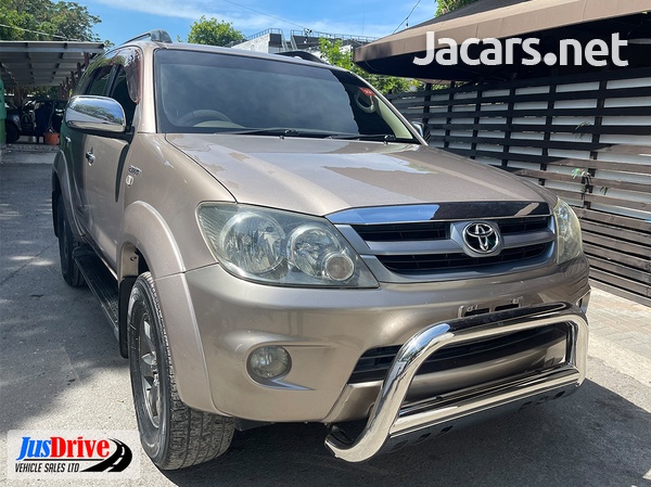 Toyota Fortuner 2,7L 2008