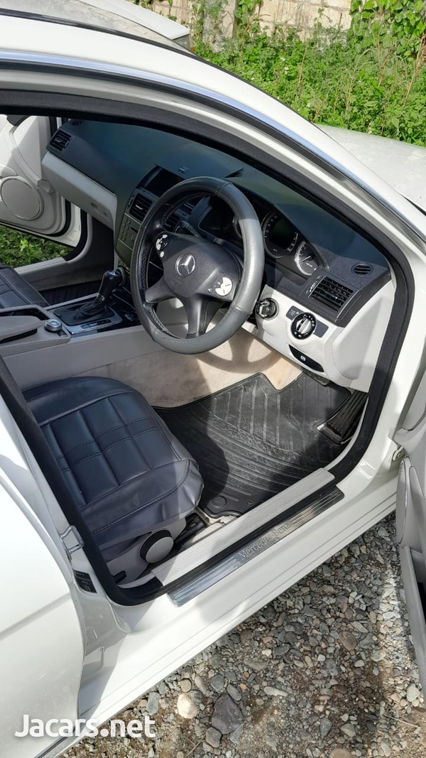 Mercedes-Benz C-Class 1,8L 2010