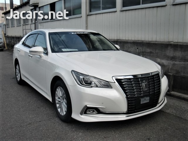 Toyota Crown 2,5L 2017