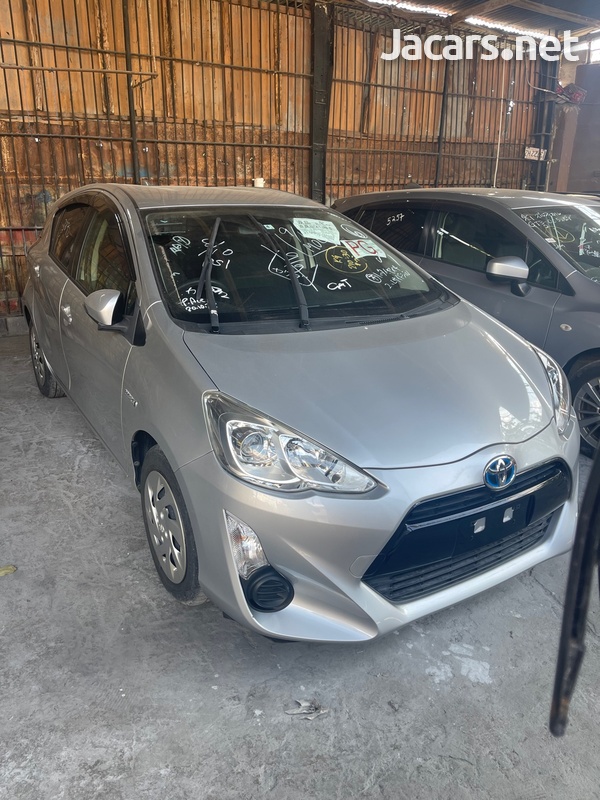 Toyota Aqua 1,5L 2016