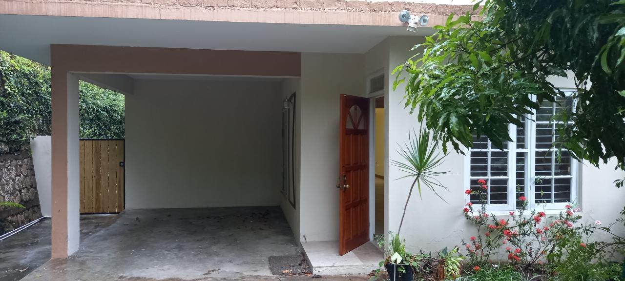 House for Rent   Kingston 6