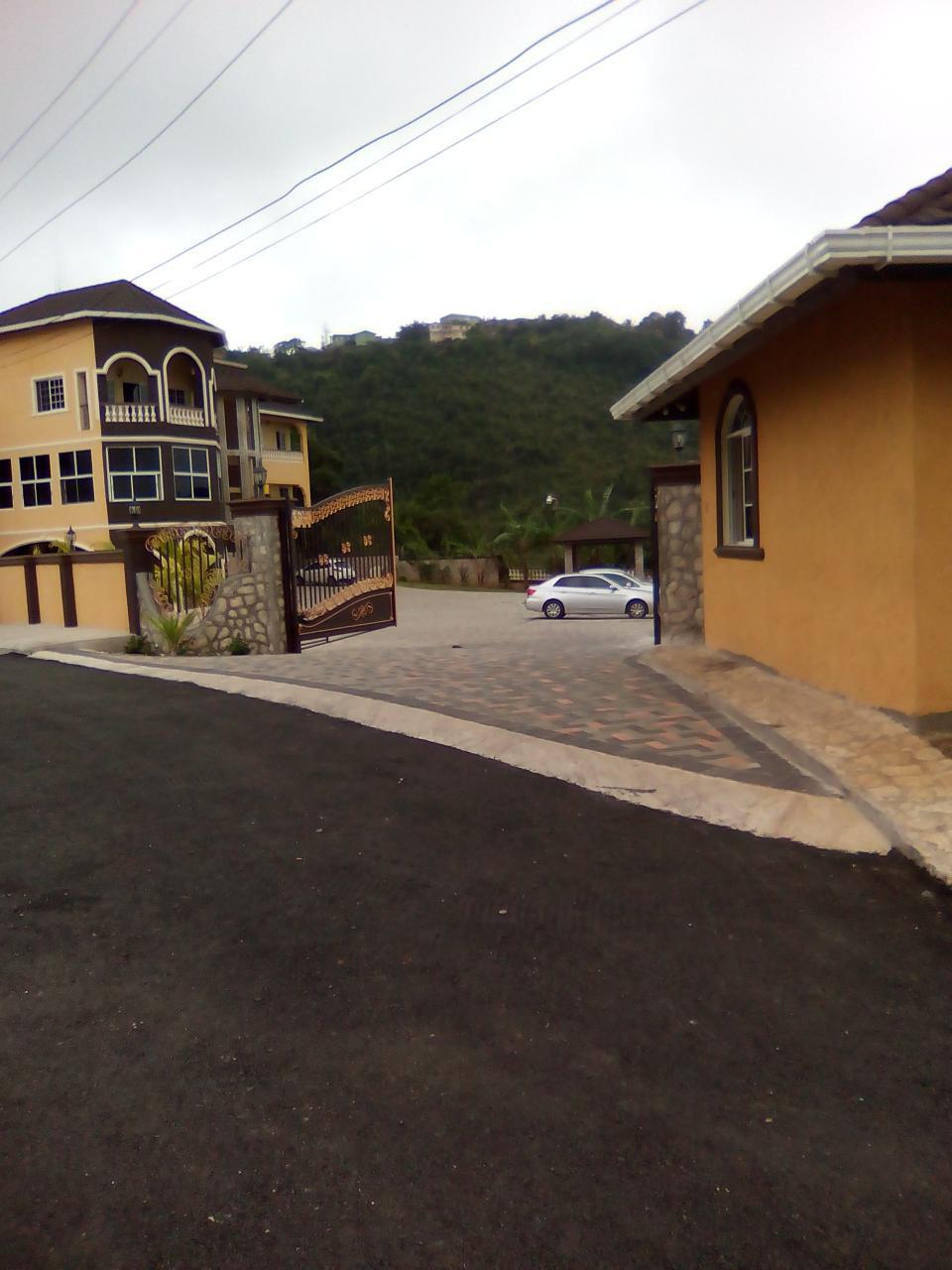 Apartment for Rent   Kingston 19
