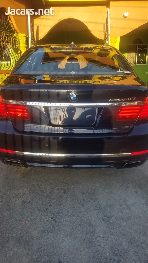 BMW 7-Series 3,0L 2013