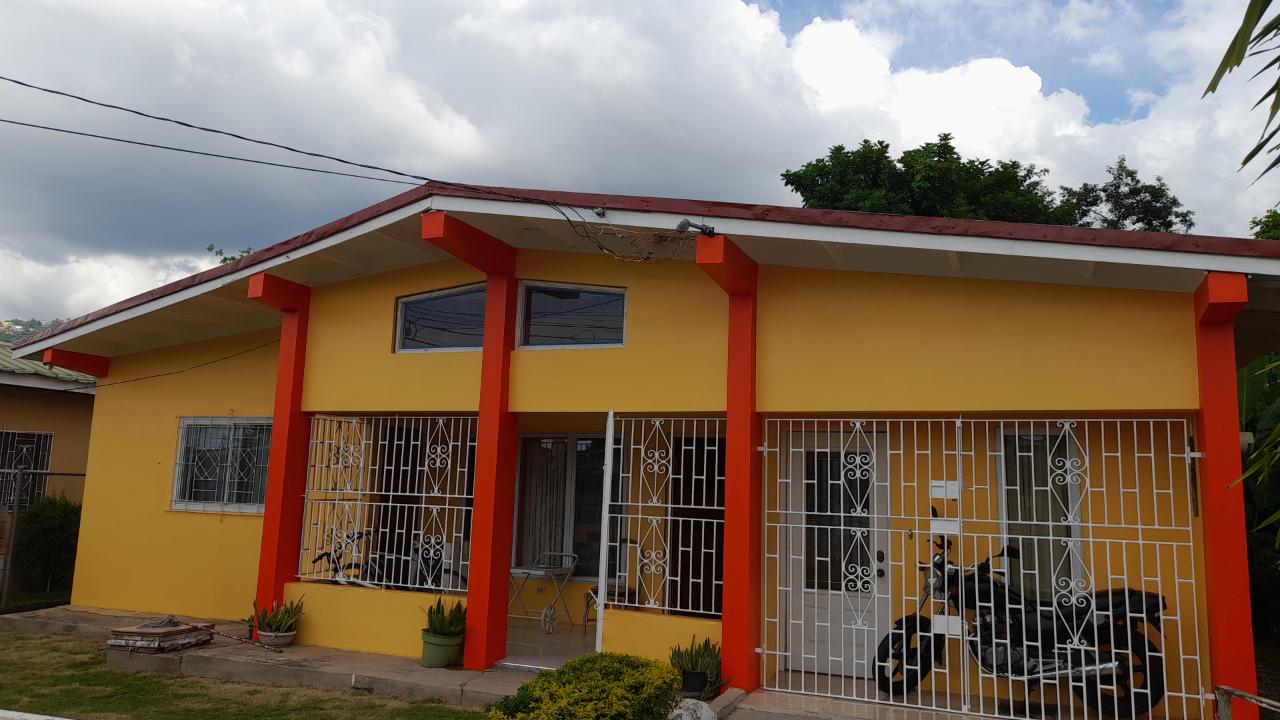 House for Sale   Kingston 19