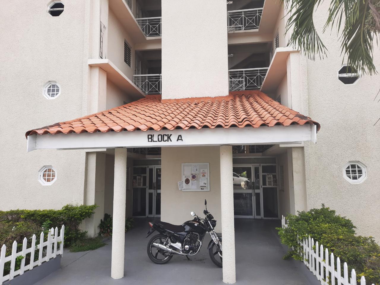 Apartment for Sale   Kingston 8