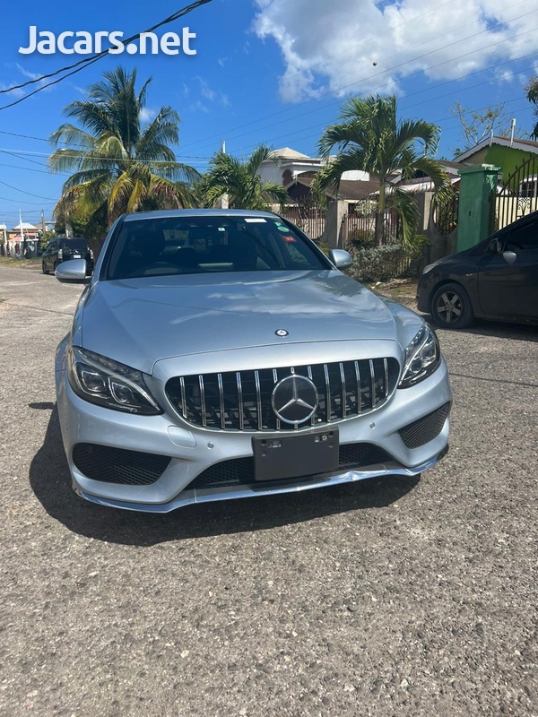 Mercedes-Benz C-Class 2,5L 2015