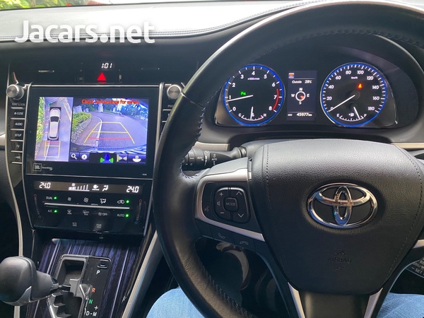 Toyota Harrier 2,0L 2019