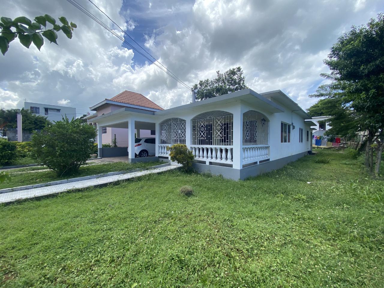 House for Sale   Montego Bay