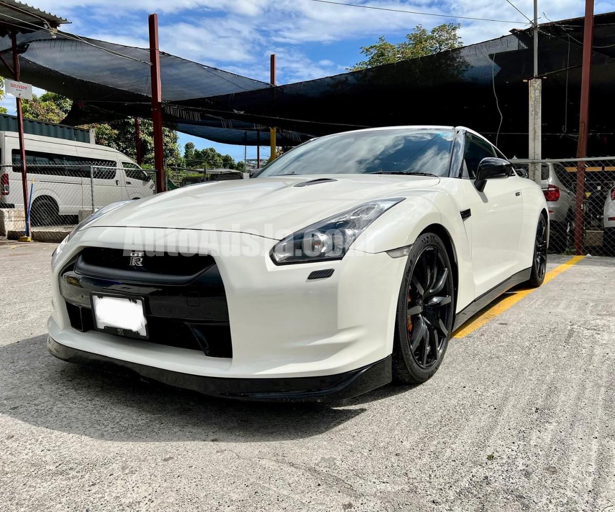 2010 Nissan GTR