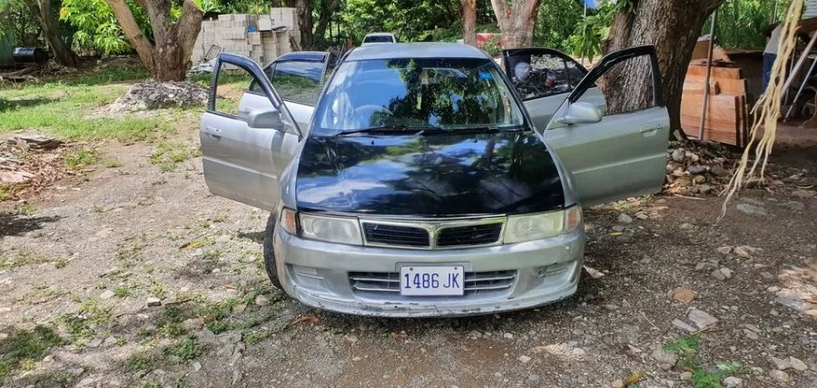 2000 mitsubishi lancer