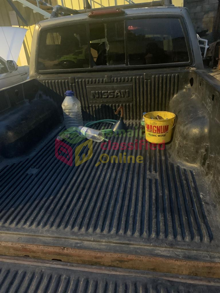 For Sale: 2000 Nissan Frontier