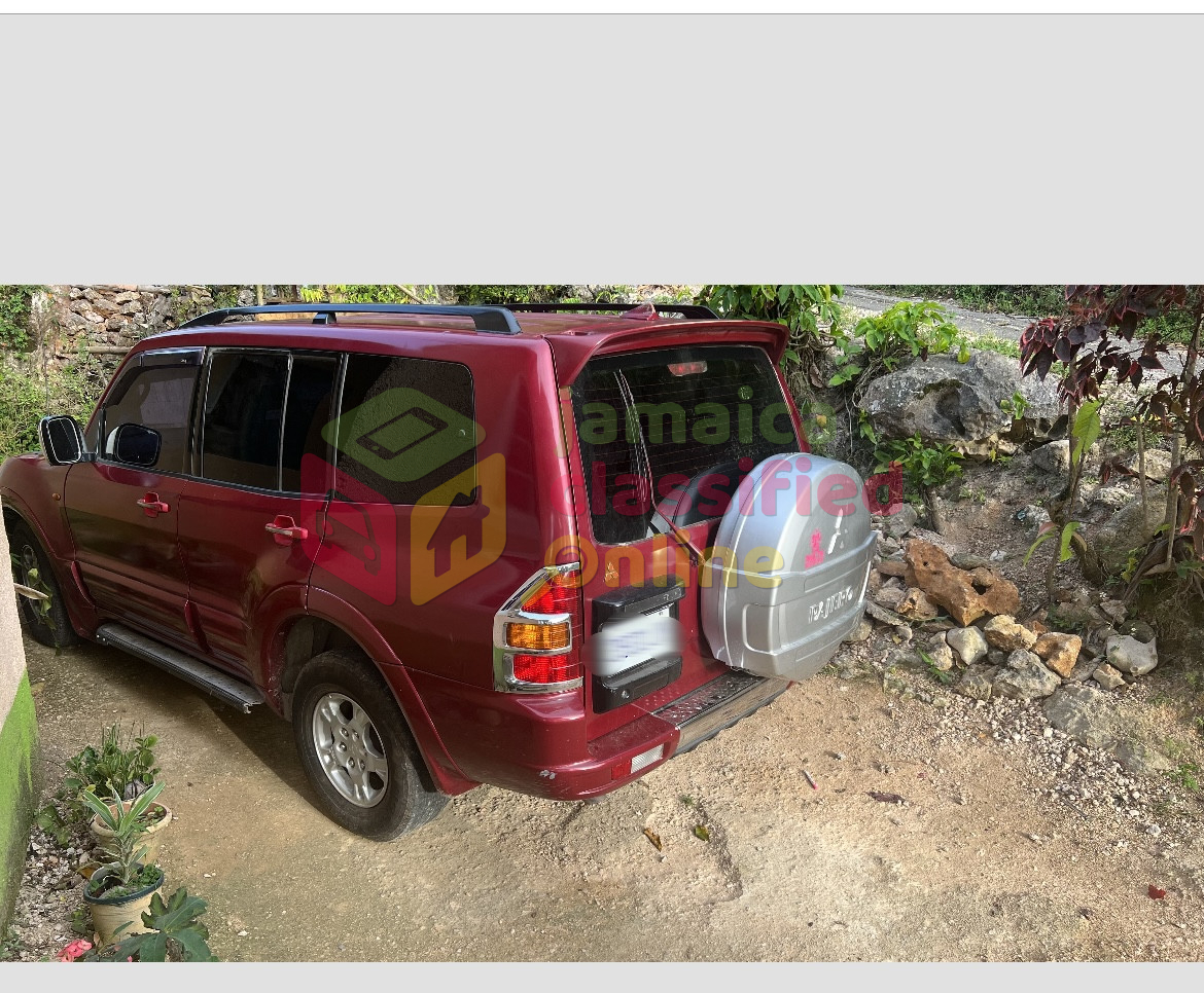 For Sale: 2001 Mitsubishi Pajero