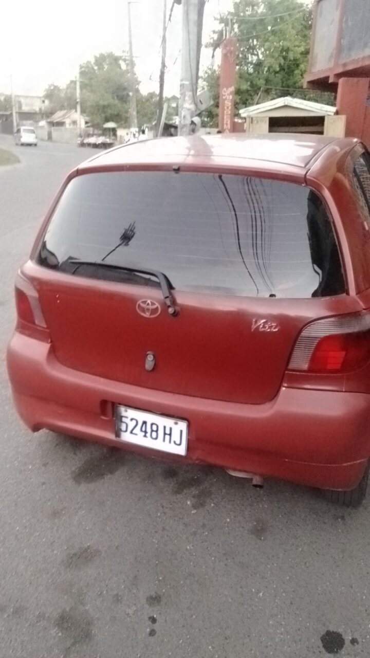 For Sale: 2001 Toyota Vitz For Sale