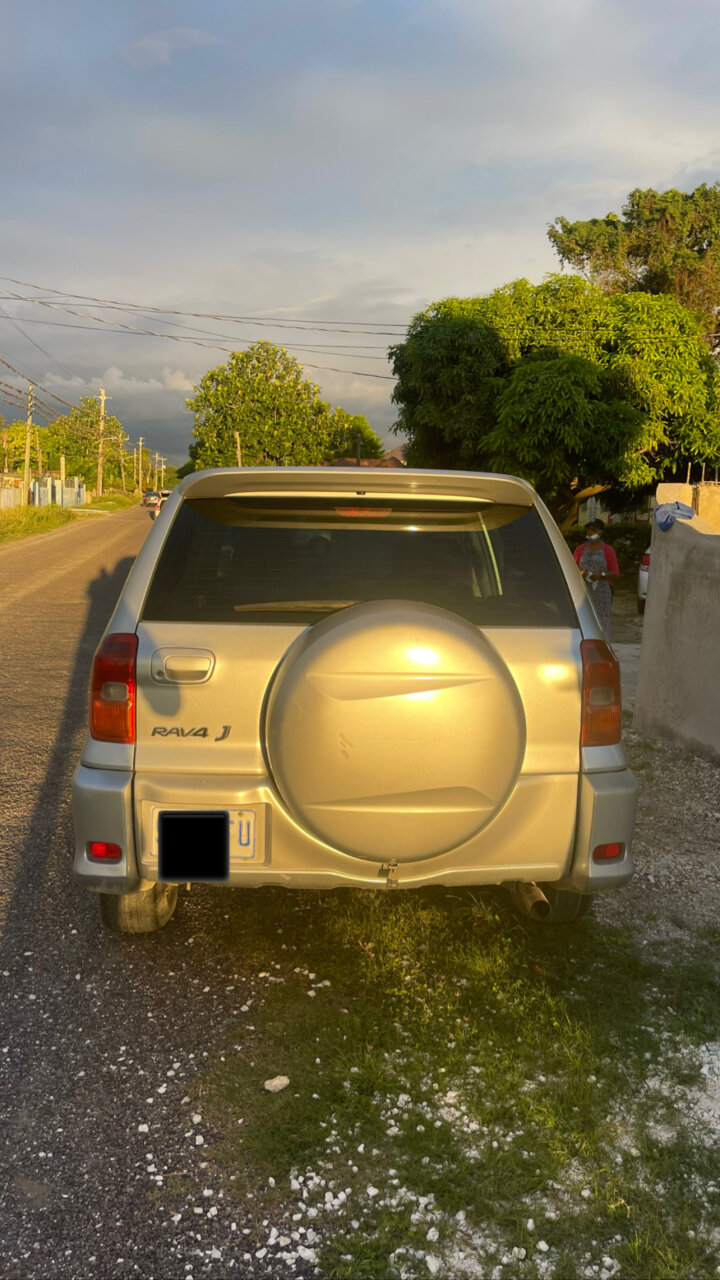 For Sale: 2002 Rav 4