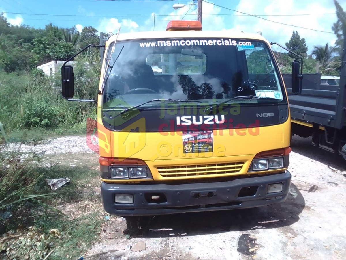 For Sale: 2003 Isuzu NQR 7.5 Ton Tipper