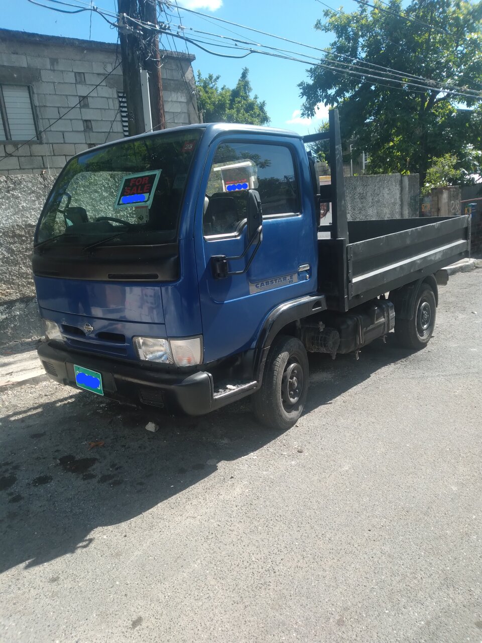 For Sale: 2003 Nissan Tipper