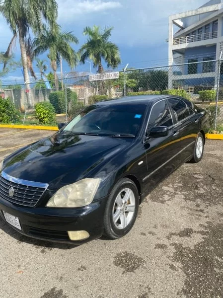 2004 Toyota Crown