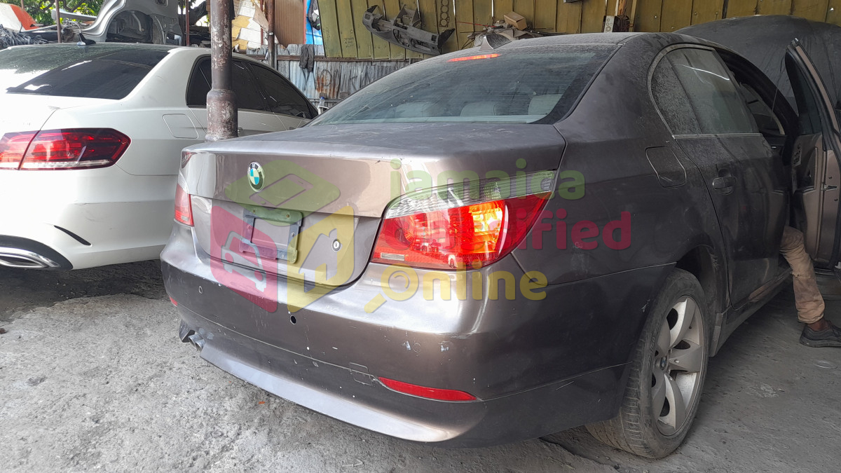 For Sale: 2005 BMW 530i