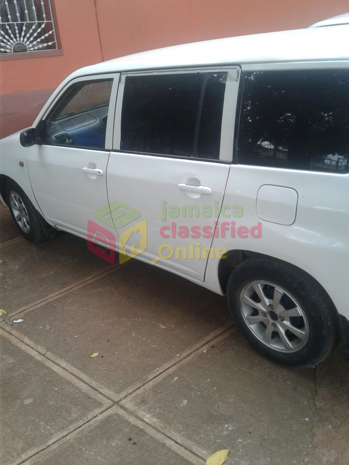 For Sale: 2005 Toyota Probox