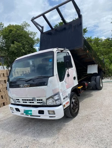 2008 Isuzu NQR