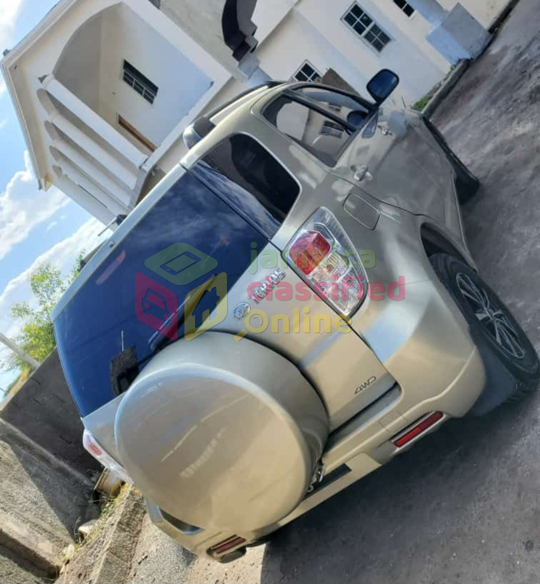 For Sale: 2009 DIAHATSU TERIOS TOYOTA