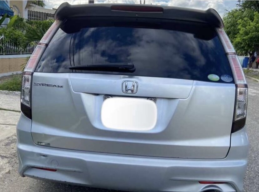 For Sale: 2009 Honda Stream
