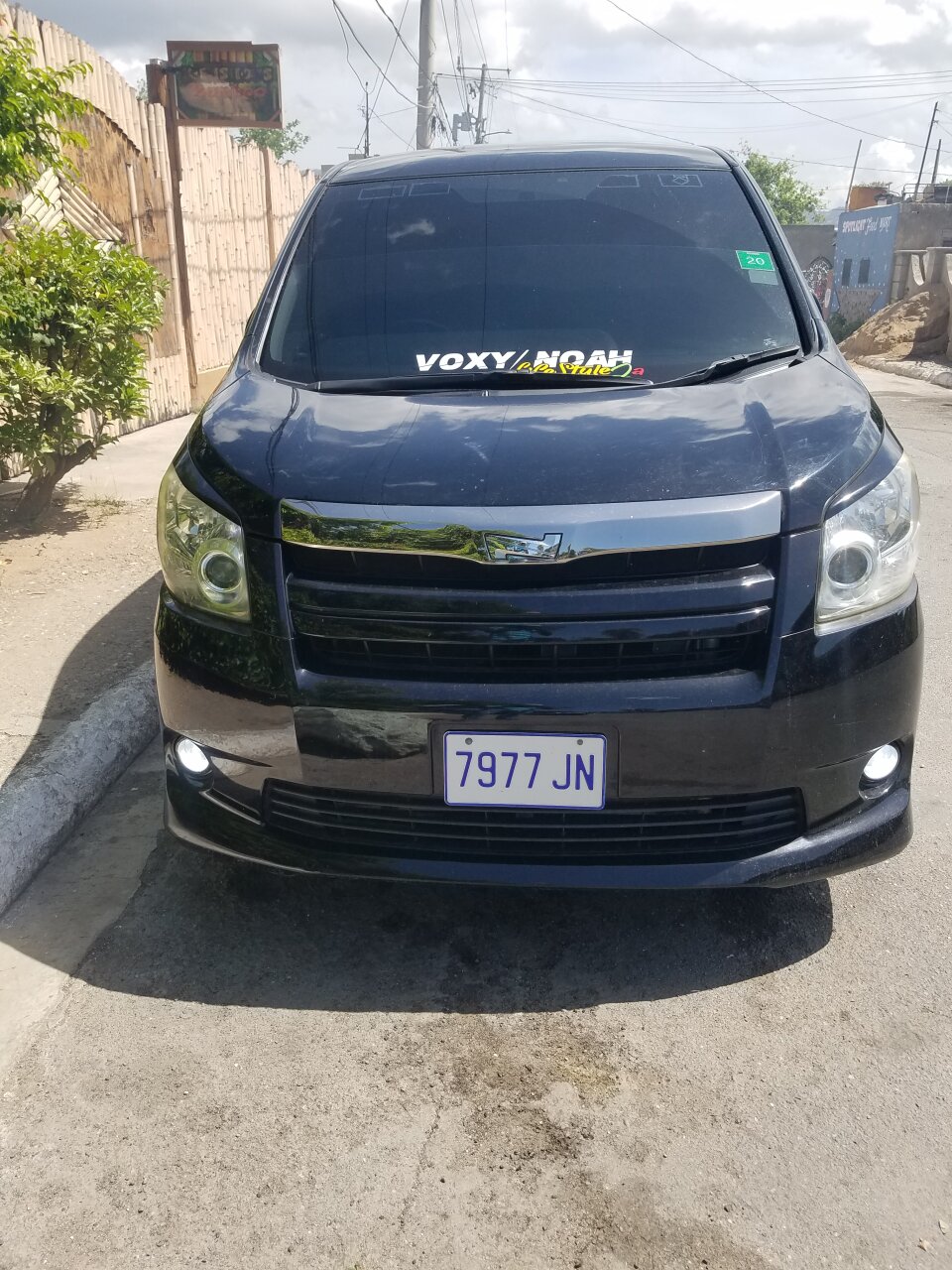 For Sale: 2009 Toyota Noah SI