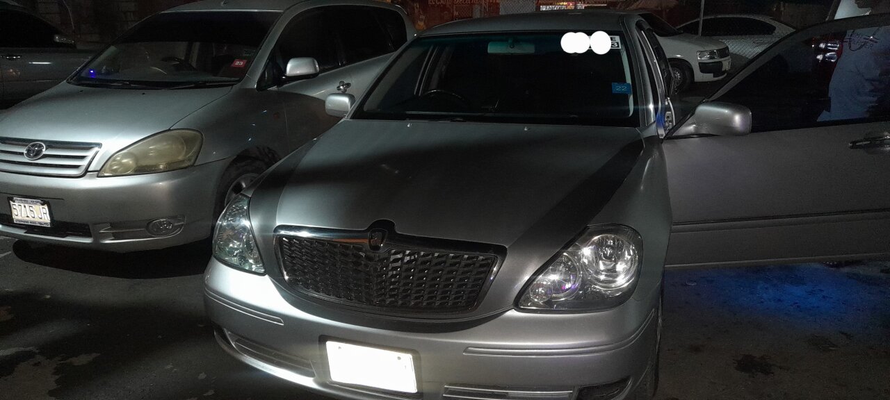 For Sale: 2009 TOYOTA CROWN LIKE NEW! 1MIL!