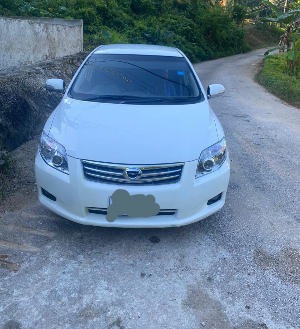 For Sale: 2010 Axio