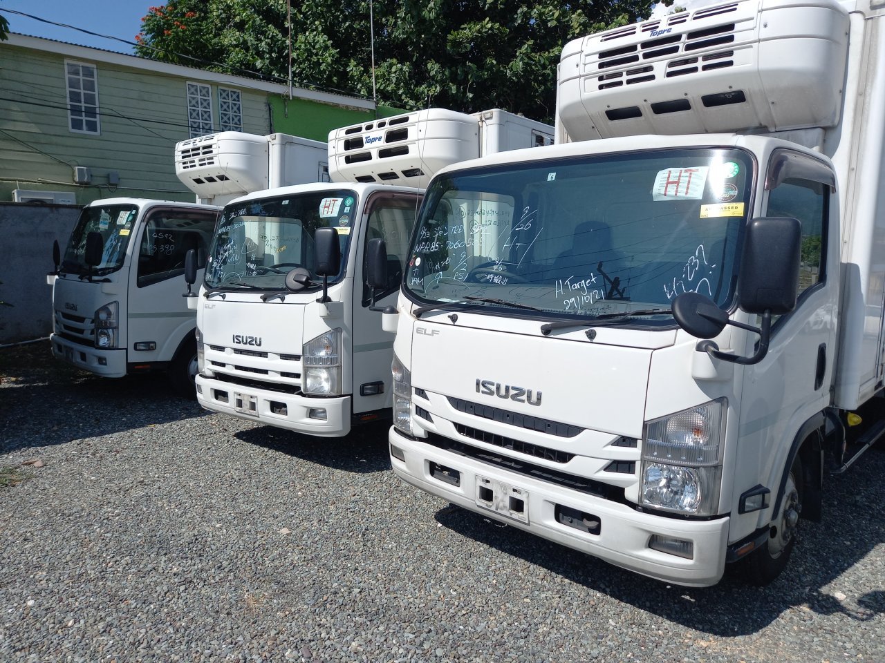 For Sale: 2011 & 2015 ISUZU ELF 3 TON