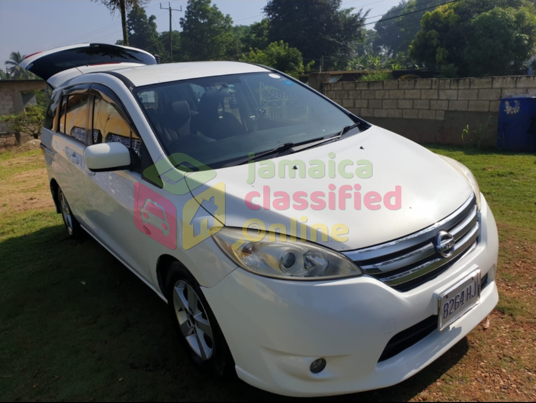 For Sale: 2011 NISSAN LAFESTA