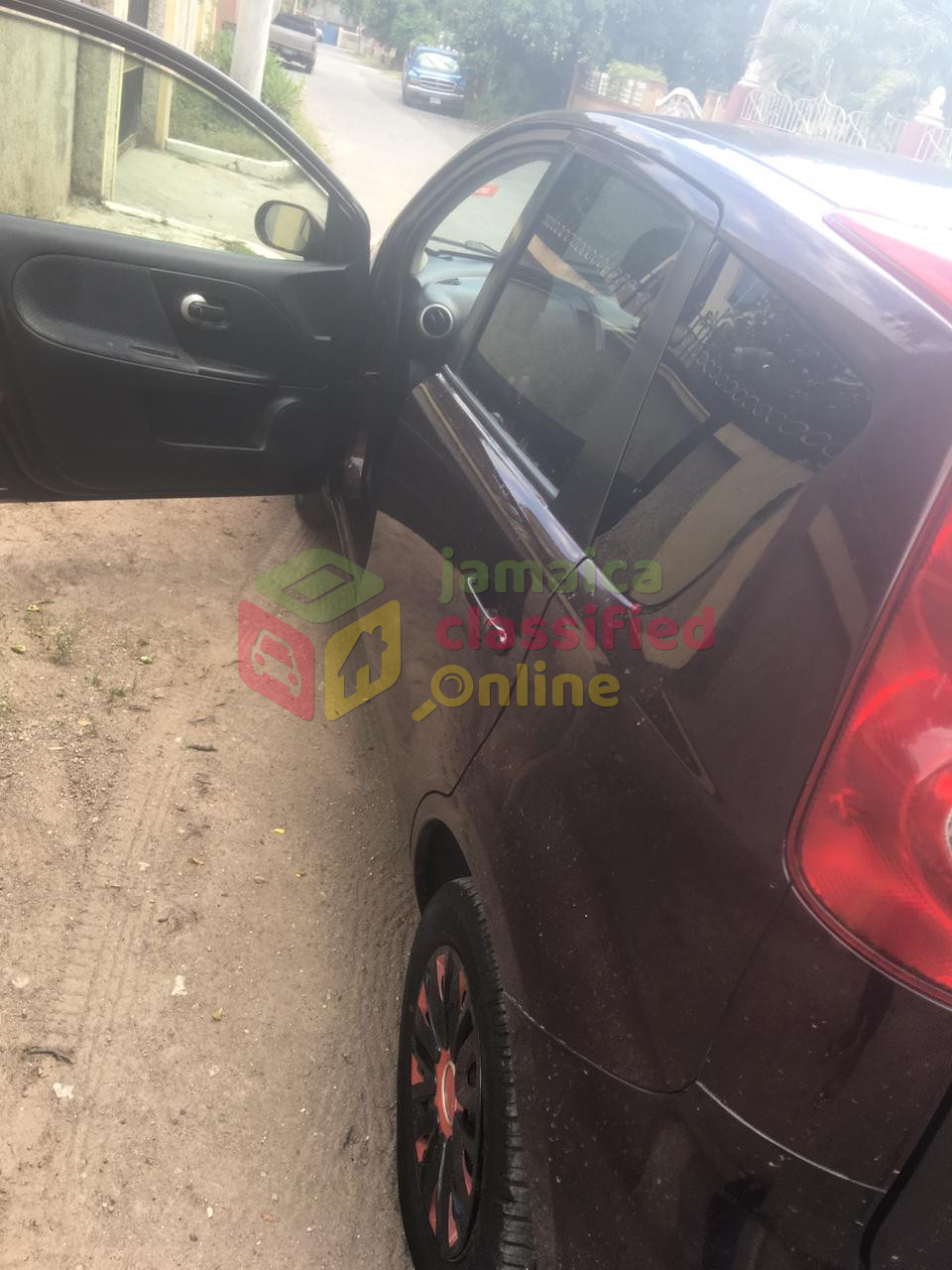 For Sale: 2011 Nissan Note