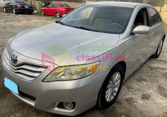 For Sale: 2011 TOYOTA CAMRY LE